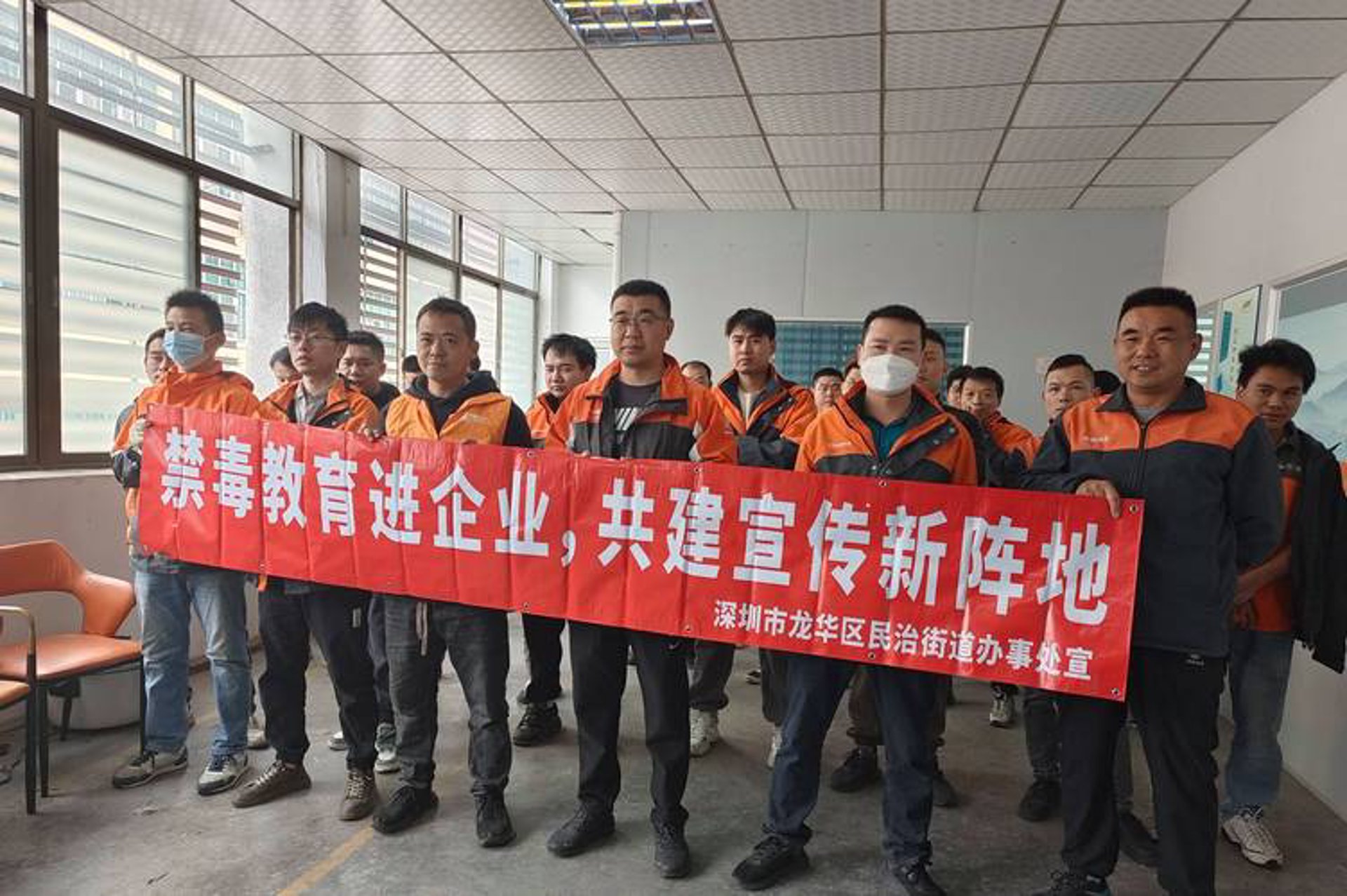 点睛乐平面设计